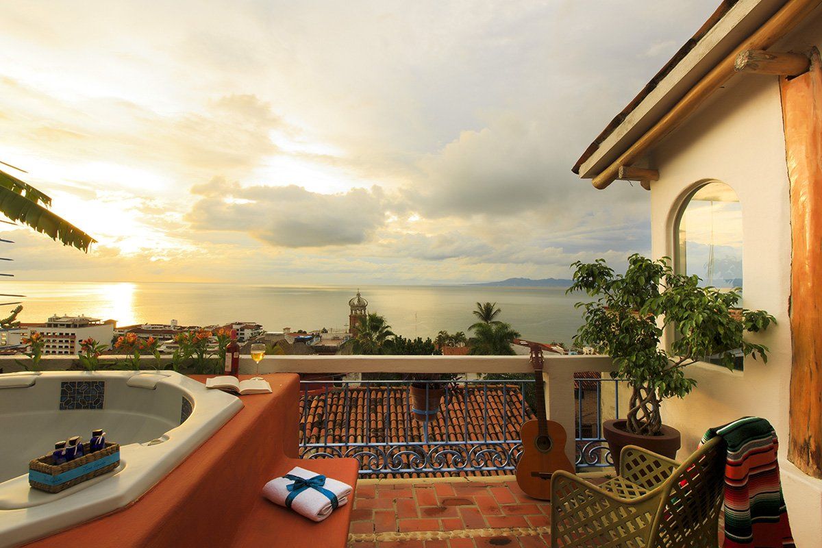 hoteles-boutique-de-mexico-hotel-luna-liquida-puerto-vallarta-terraza-estrella hoteles-boutique-de-mexico-hotel-luna-liquida-puerto-vallarta-terraza-estrella