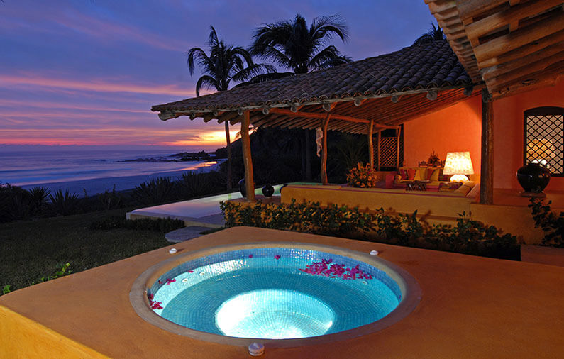 Hoteles-boutique-de-mexico-Todo-lo-que-debes-saber-acerca-de-los-Jacuzzis-las-alamandas-costalegre