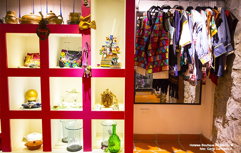 Let’s go shopping! Discover “Santo Tesoro”