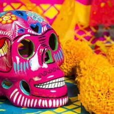 Los colores, aromas y tradición del día de muertos