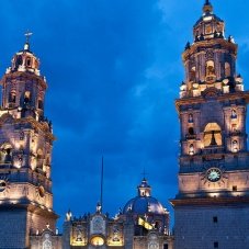 Recorriendo el centro histórico de Morelia